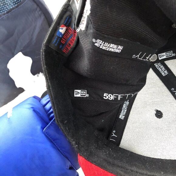 RARE 59FIFTY New Era Toronto Blue Jays Baseball Hat Black/Red Baseball Cap - Picture 11 of 11